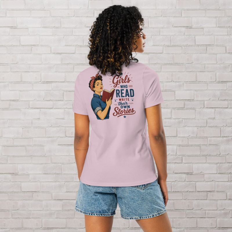 Girls Who Read Women's Relaxed T-Shirt – S, Light Violet