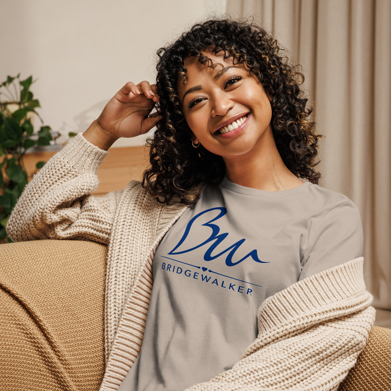 Elementals BridgeWalker Women’s Relaxed T-Shirt – We Walk With the Elementals – M, Heather Stone