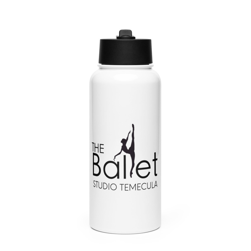 Stainless steel water bottle with a straw lid