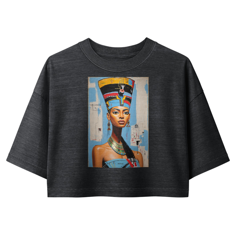 REAL QUEENS ARE BUILT//TO//LEAD - Women’s garment dye cropped tee