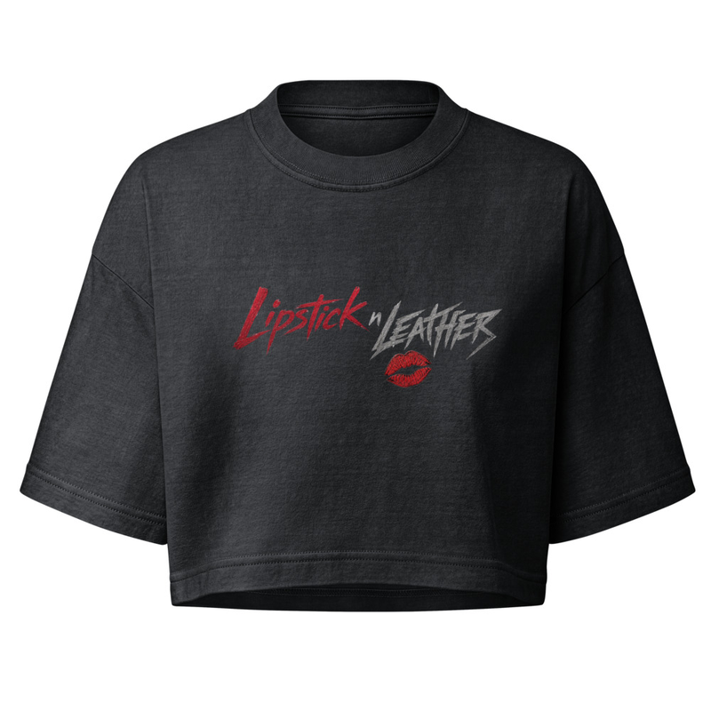 Lipstick'n Leather's Women’s cropped tee