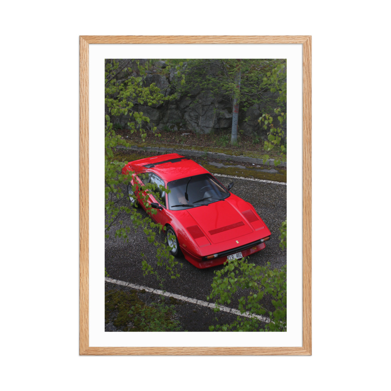 Ferrari 308 GTB QV - Framed print of the Stallion – 50×70 cm, Oak