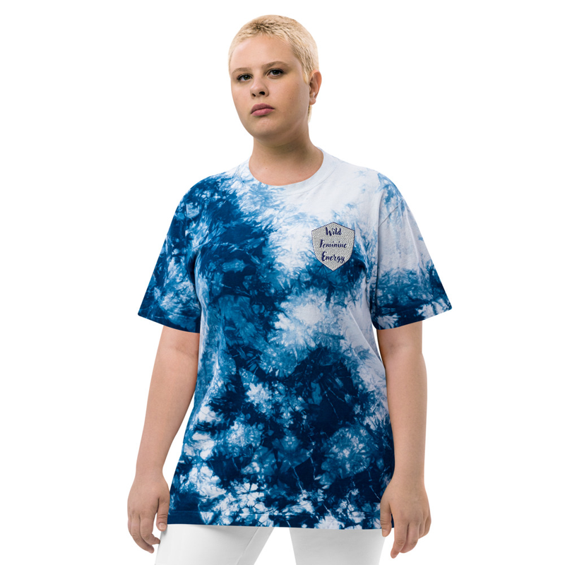Wild Feminine Energy Oversized tie-dye t-shirt – XL, Navy / White