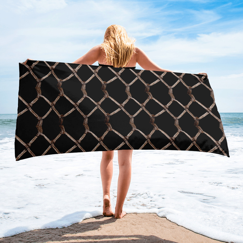 "Knot Embrace" Towel