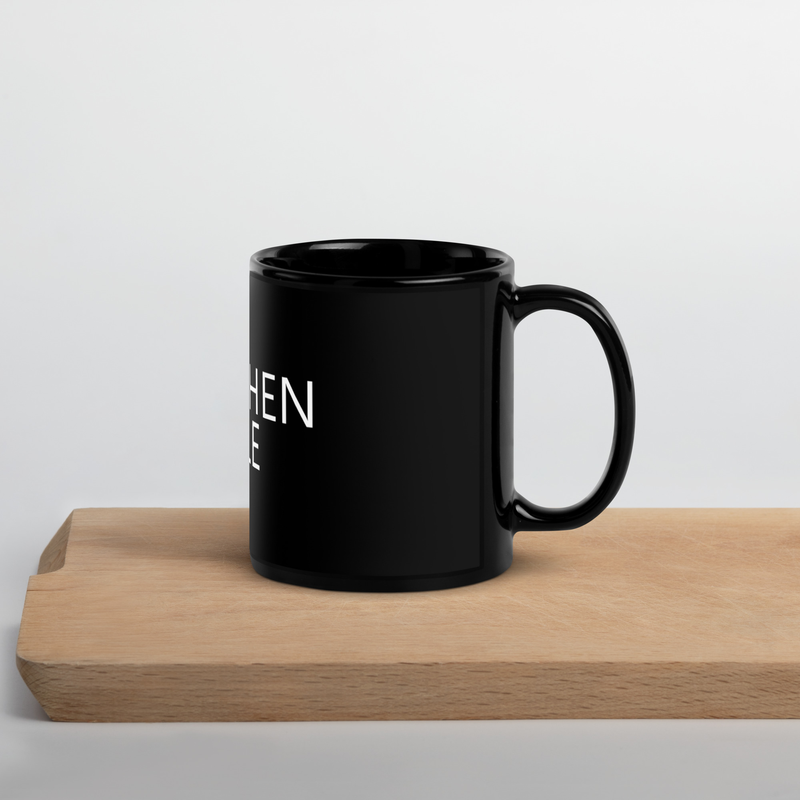 Kitchen Table Black Glossy Mug