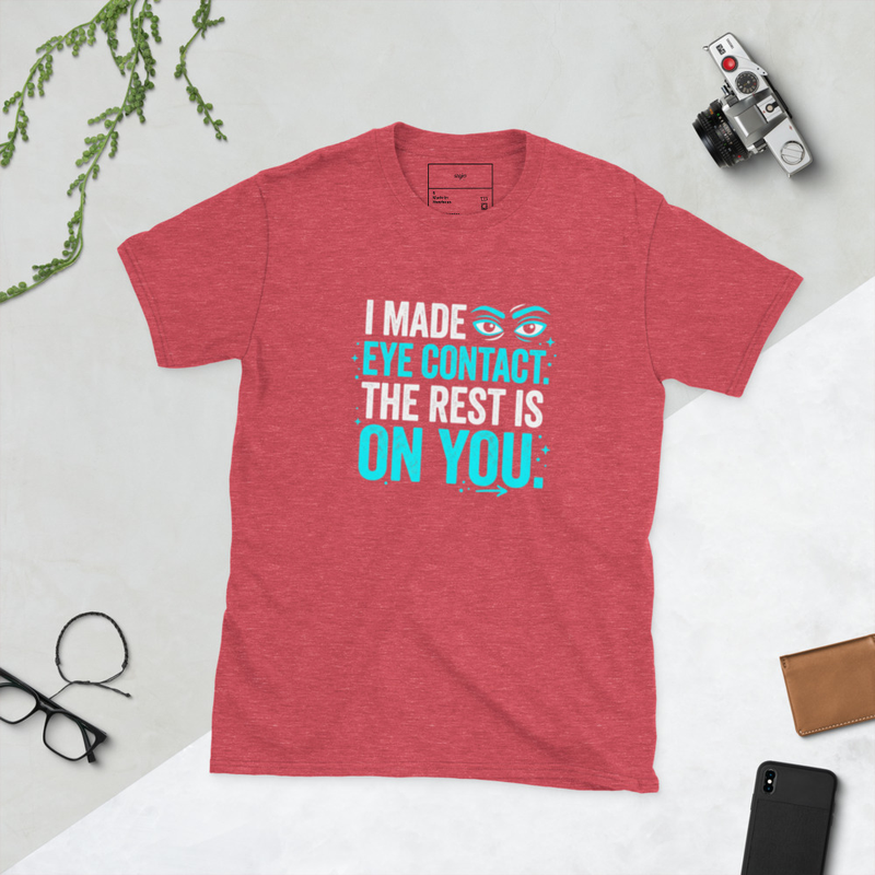 Eye contact Short-Sleeve Unisex T-Shirt – L, Heather Red