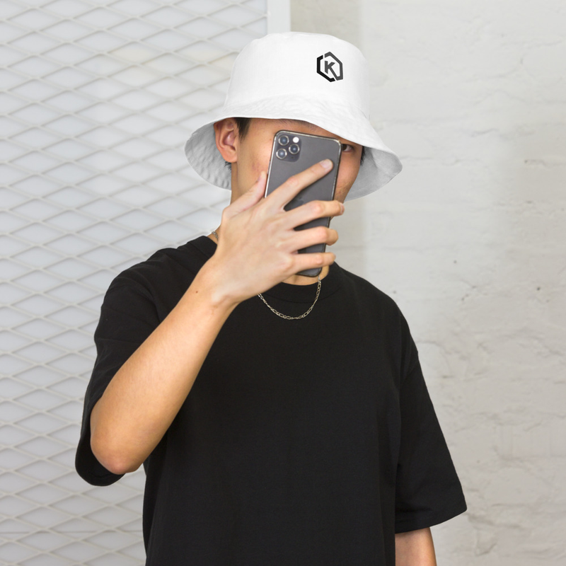 Kicxs Reversible Bucket Hat - White