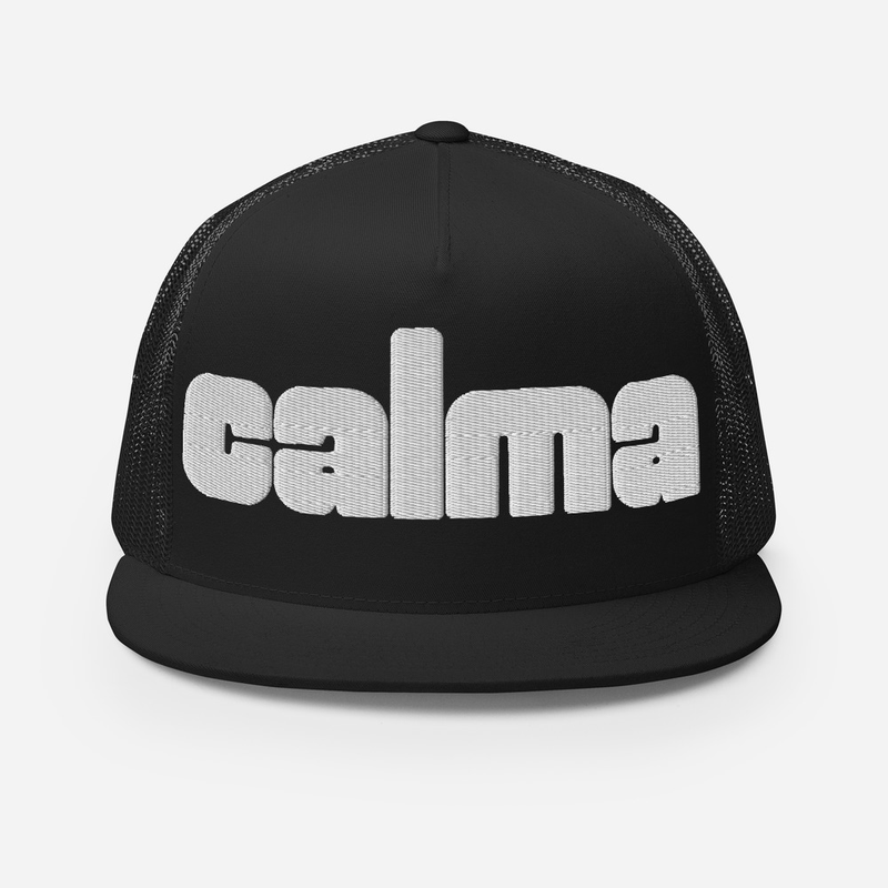 Trucker Cap calma - white on black