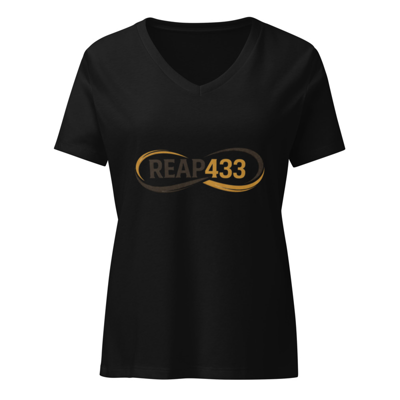 REAP433 Women’s relaxed v-neck t-shirt