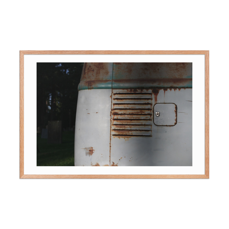 Kleinbus engine air vent - from dead to rust (in) – 24″×36″, Red Oak