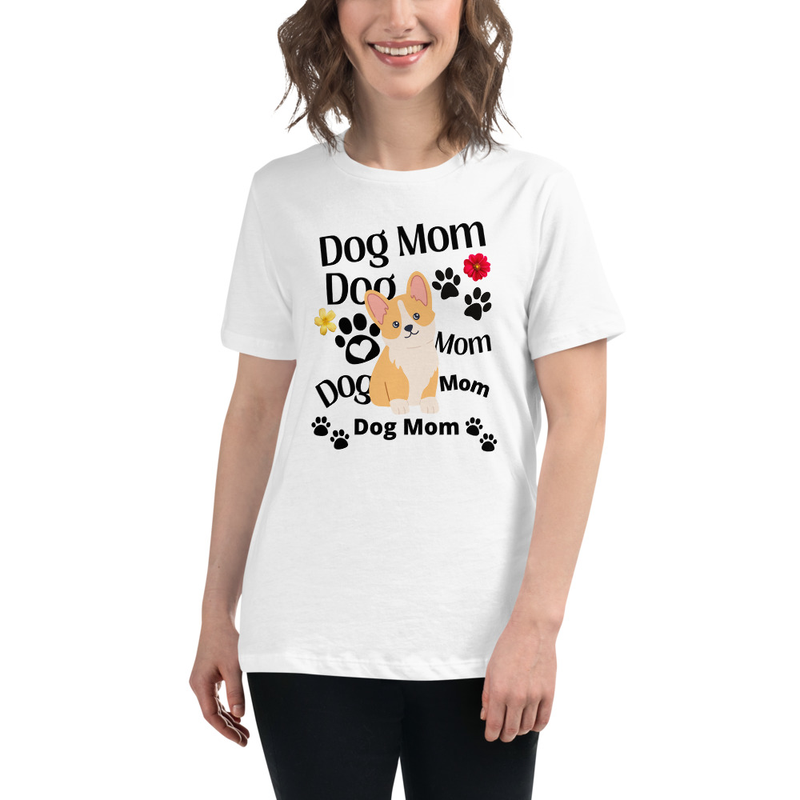 Women's Relaxed T-Shirt: Dog Mom