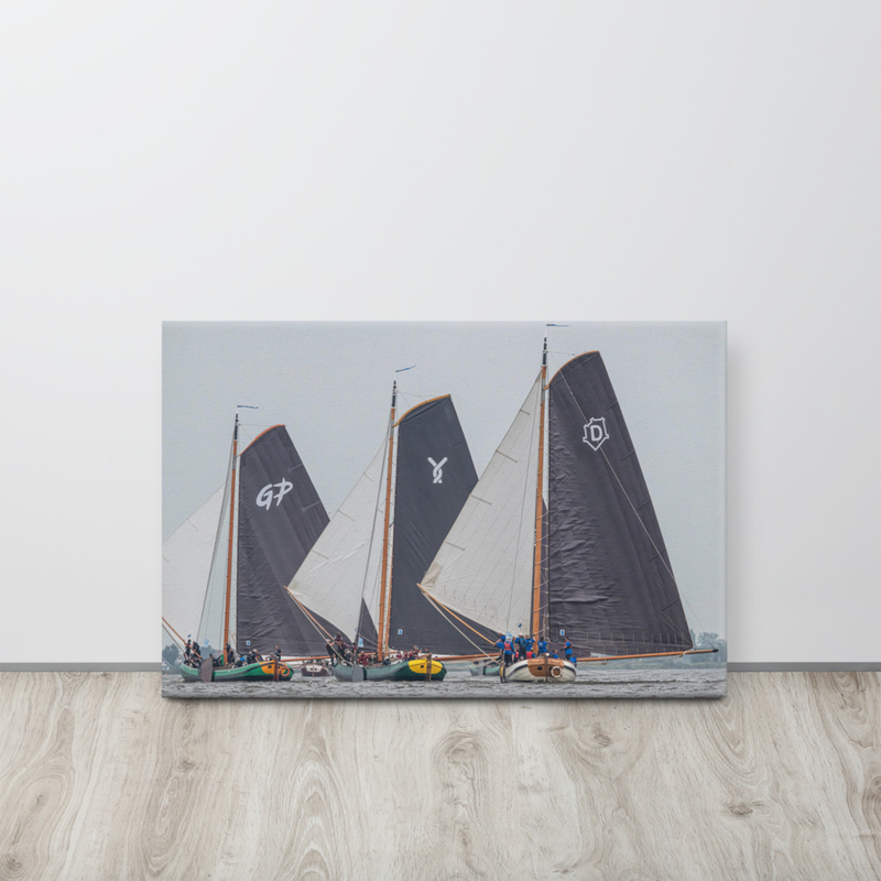 Achter Elkaar voor de wind - Canvas — Skûtsje Ebenhaëzer Dokkum (foto 2)
