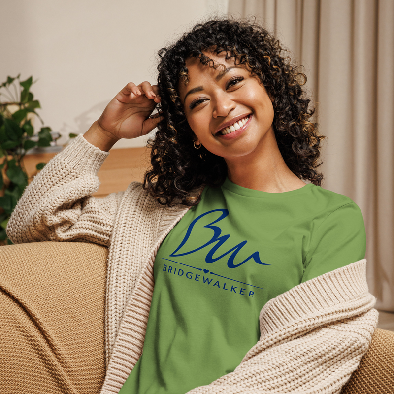 Elementals BridgeWalker Women’s Relaxed T-Shirt – We Walk With the Elementals – 3XL, Leaf