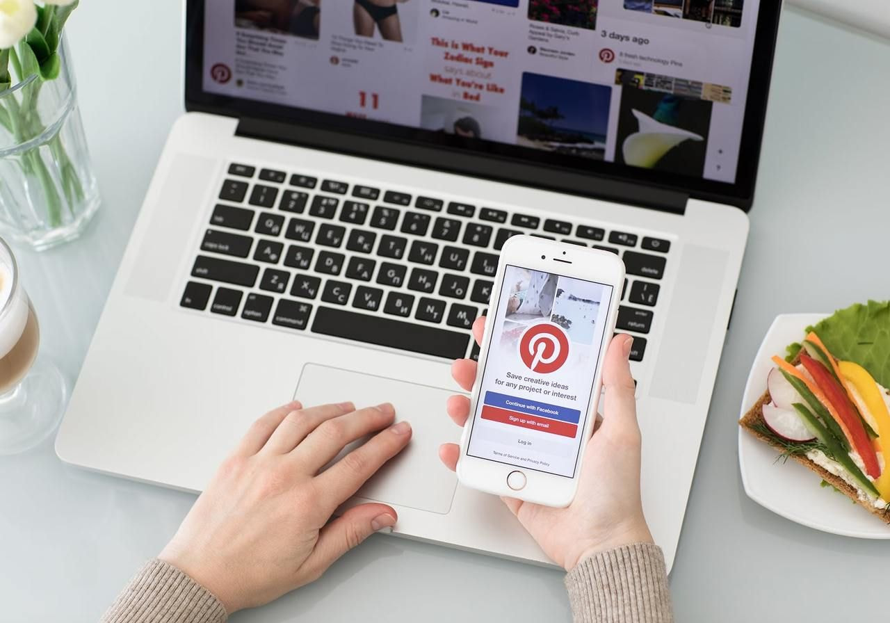 Image illustrating steps to effectively use Pinterest for business promotion and marketing strategies.