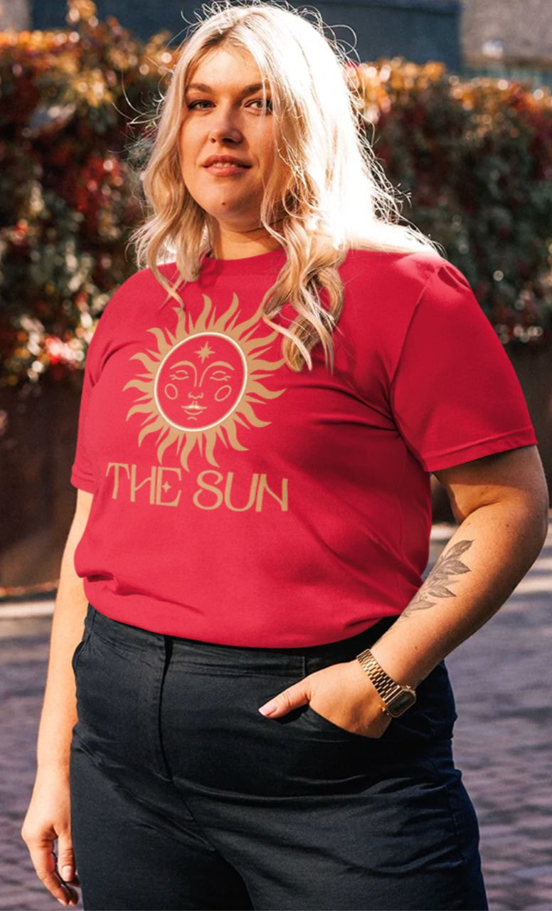 a woman wearing a red shirt