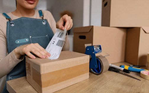 What is dropshipping? A beginner's guide for the UK