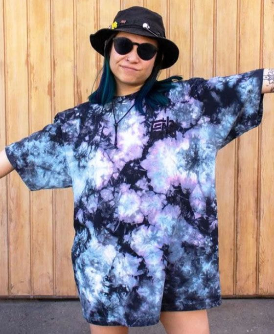 Cool tie dye shirts online