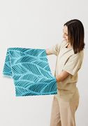 Table Runner thumbnail 3
