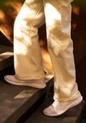 Women's Athletic Shoes thumbnail 2