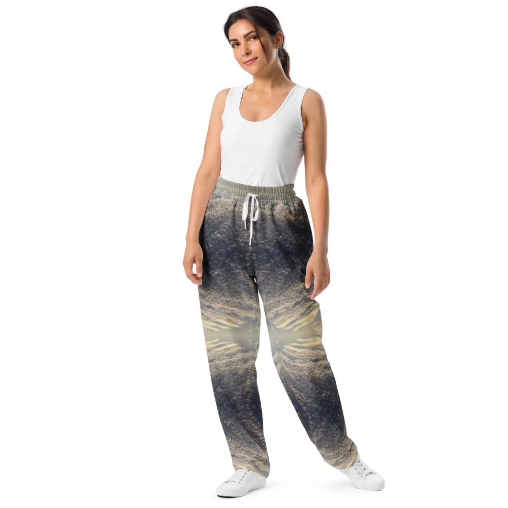Light Shined Clouds - Wide-leg joggers