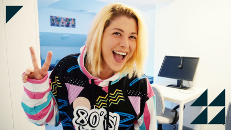 How to Make Custom ’90s-Inspired Clothing | Printful